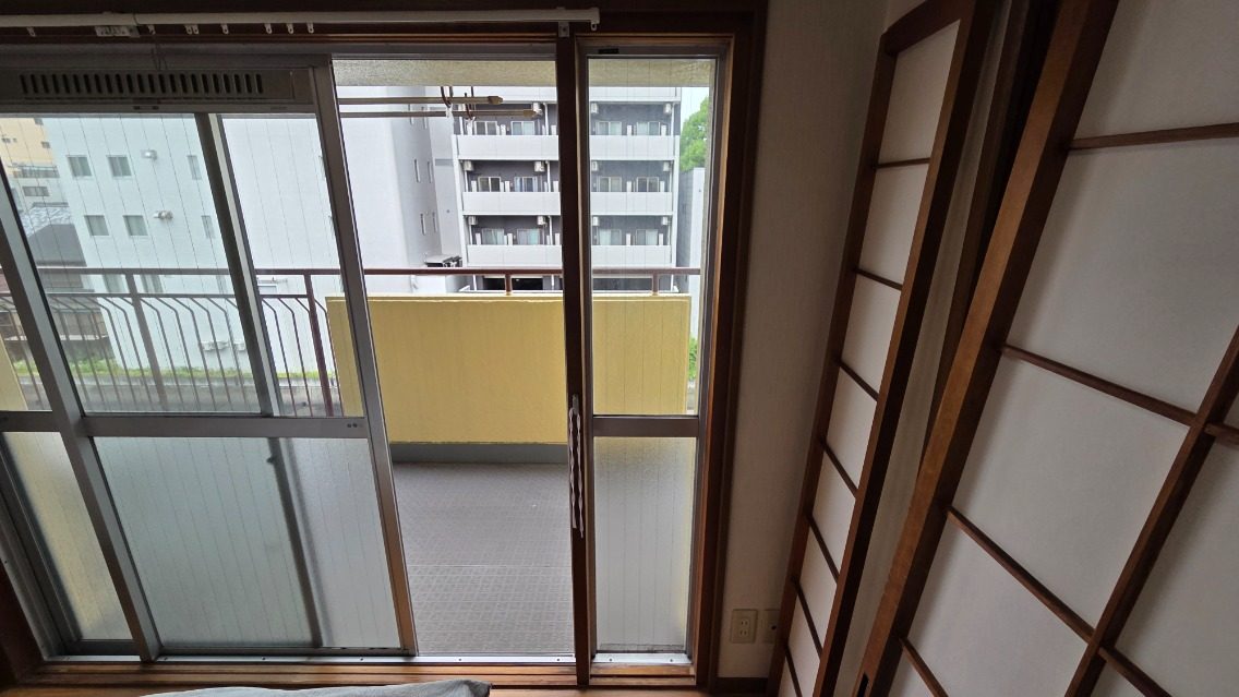 名古屋市中区の内窓工事、施工前の窓